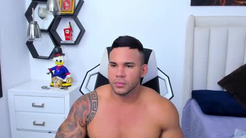 _matthew_santos_ online show from 01.17.25