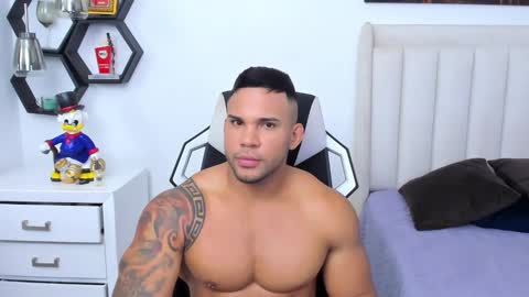 _matthew_santos_ online show from 01.30.25