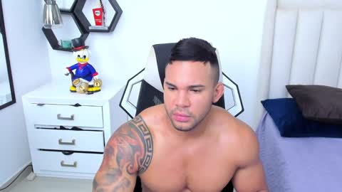 _matthew_santos_ online show from 02.03.25