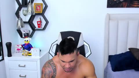 _matthew_santos_ online show from 02.18.25