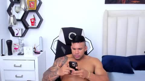 _matthew_santos_ online show from 03.12.25