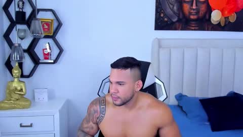 _matthew_santos_ online show from 11.10.25