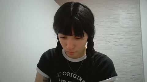 Snapshot of _mia_foster1 chatting on 11.11.25 Mia-foster online show from 11.11.25