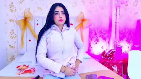 Mia Monroe online show from 12.01.25