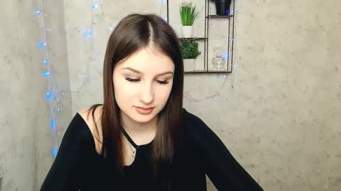 Mia online show from 02.27.25