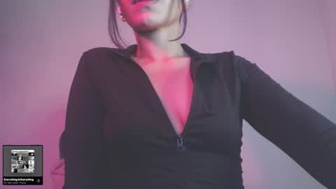 Snapshot of _miaw chatting on 07.29.26 _miaw online show from 07.29.26