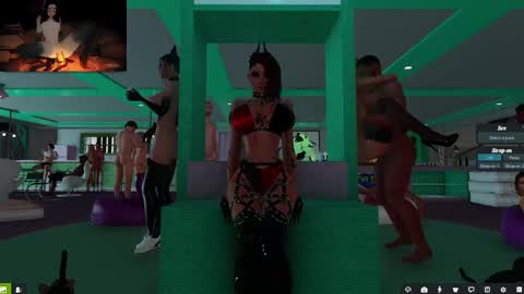 Snapshot of _mikaylaroyce_ chatting on 12.21.24 Allix online show from 12.21.24