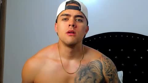 Snapshot of _mike______ chatting on 01.06.26 _mike______ online show from 01.06.26