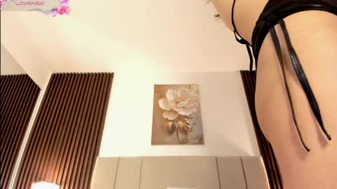 _mila_dyva online show from 04.11.26