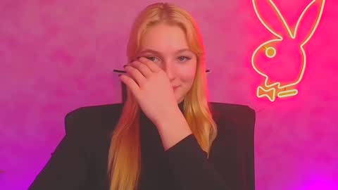 Melanie online show from 01.11.25