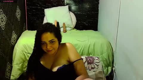 _milf_naughty online show from 04.18.26