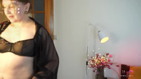 _million_dollarsmile online show from 11.24.25