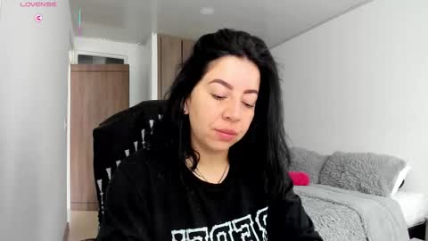 _miss_coco_ online show from 02.18.26