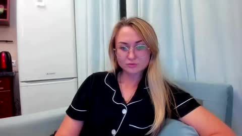Eva online show from 09.22.25