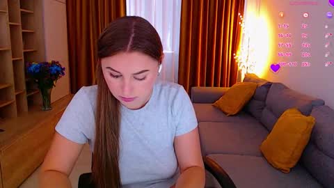 Mia online show from 09.09.25