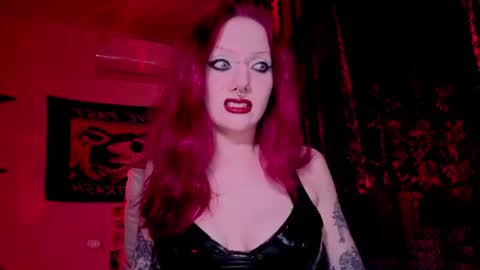 Miss Eva. if anyone in NYK to fuck here is sissy sn -  online show from 06.30.26