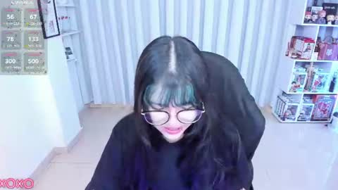 Hanna  Idependent Model   online show from 07.09.26