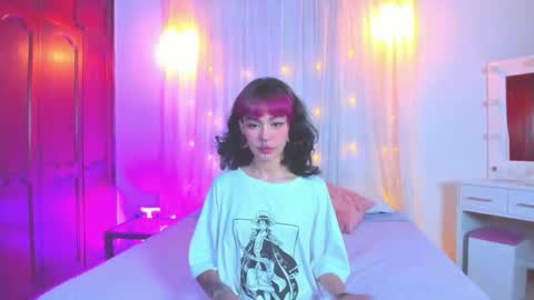 Snapshot of _mizuki chatting on 09.16.25 mizuki online show from 09.16.25