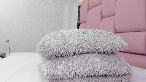 _molly_rosse_ online show from 03.06.25