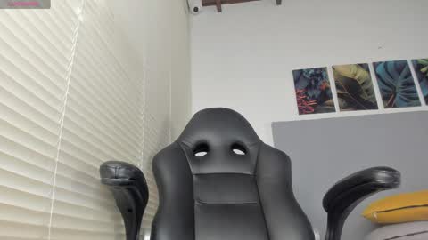 _molly_rosse_ online show from 04.09.26