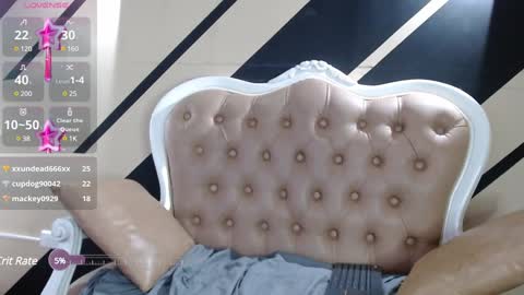 Snapshot of _mollyy chatting on 01.10.25 Molly online show from 01.10.25