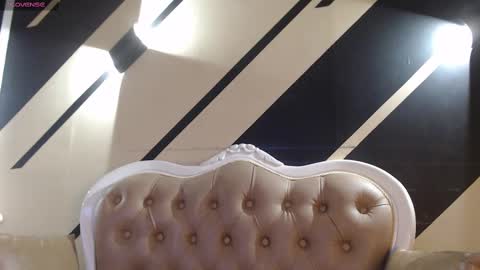 Snapshot of _mollyy chatting on 03.11.25 Molly online show from 03.11.25