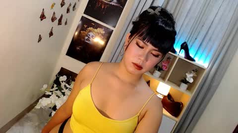 _mysticdoll_ online show from 09.22.25