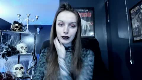 Snapshot of _naamah chatting on 12.27.24 _naamah online show from 12.27.24