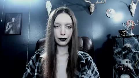 Snapshot of _naamah chatting on 09.10.25 _naamah online show from 09.10.25