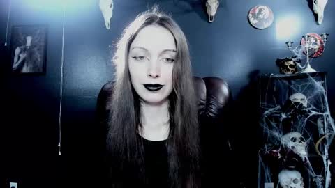 Snapshot of _naamah chatting on 09.27.25 _naamah online show from 09.27.25