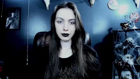 Snapshot of _naamah chatting on 10.11.25 _naamah online show from 10.11.25