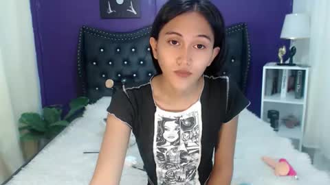 jenny claire online show from 04.24.26