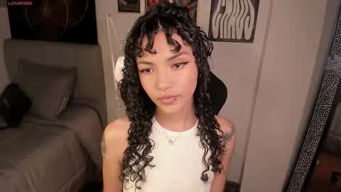 Snapshot of _natashawolf chatting on 09.11.25 Nati - Independ model online show from 09.11.25