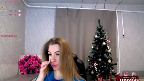 Snapshot of _naughty_megan_ chatting on 01.15.25 Megan online show from 01.15.25
