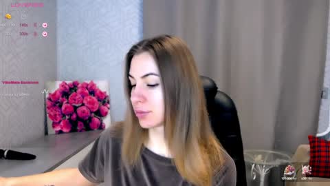 Snapshot of _naughty_megan_ chatting on 02.06.25 Megan online show from 02.06.25