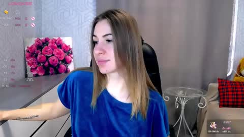 Snapshot of _naughty_megan_ chatting on 02.18.25 Megan online show from 02.18.25