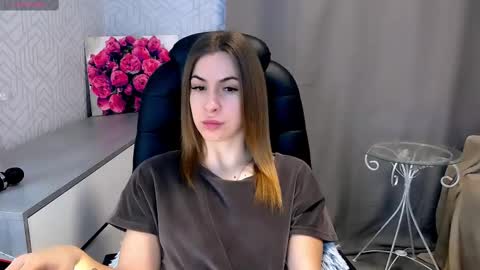 Snapshot of _naughty_megan_ chatting on 02.20.25 Megan online show from 02.20.25