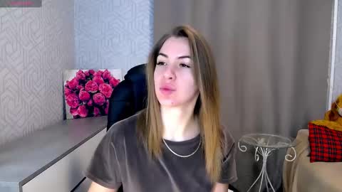 Snapshot of _naughty_megan_ chatting on 03.03.25 Megan online show from 03.03.25