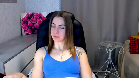 Snapshot of _naughty_megan_ chatting on 03.07.25 Megan online show from 03.07.25