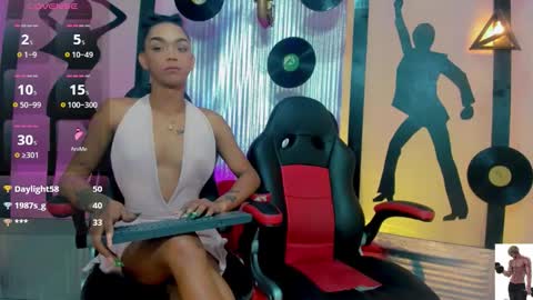 Snapshot of _nickyminach chatting on 01.09.26 Nicky Please help me with your thumbs up its importan online show from 01.09.26