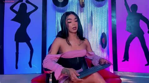 Snapshot of _nickyminach chatting on 06.04.26 Nicky Please help me with your thumbs up its importan online show from 06.04.26
