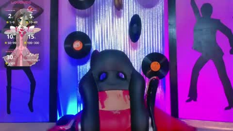Snapshot of _nickyminach chatting on 07.01.26 Nicky Please help me with your thumbs up its importan online show from 07.01.26