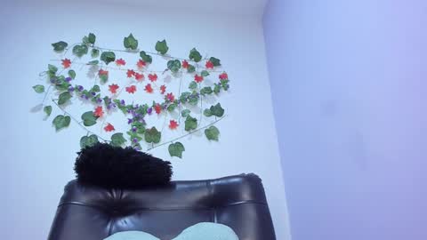 juliana online show from 02.13.25