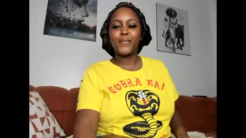 Snapshot of _nightnursee chatting on 11.20.25 belle online show from 11.20.25