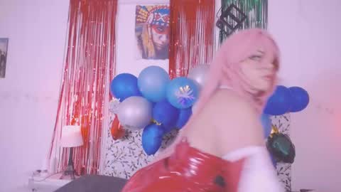 niiky online show from 12.28.24