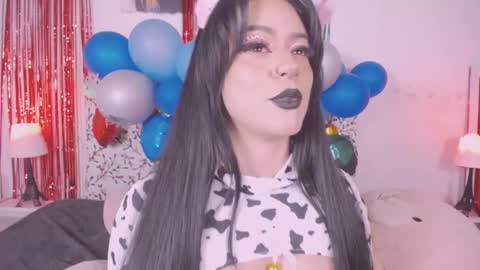 niiky online show from 12.30.24