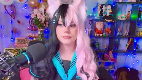 Snapshot of _niiky chatting on 02.17.26 niiky online show from 02.17.26