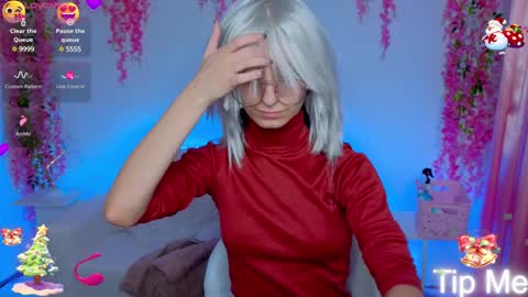 Nika online show from 12.28.24