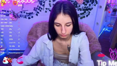 Nika online show from 01.14.25
