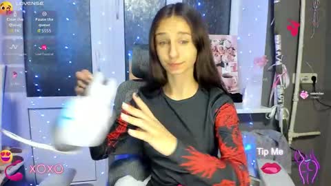 Nika online show from 10.20.25